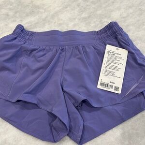 Lululemon Hotty Hot Low Rise Short
